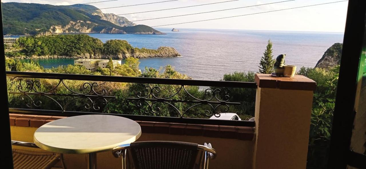 Vassilis Apartments Paleokastritsa Exteriör bild