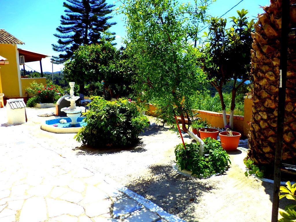 Vassilis Apartments Paleokastritsa Exteriör bild